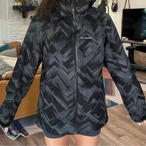 Columbia Black Ski & Snow Jacket